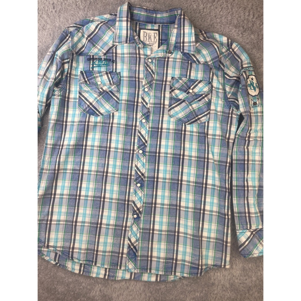 BKE Vintage Button Down Shirt Mens XL Blue Plaid Western Athletic Fit Snap Front